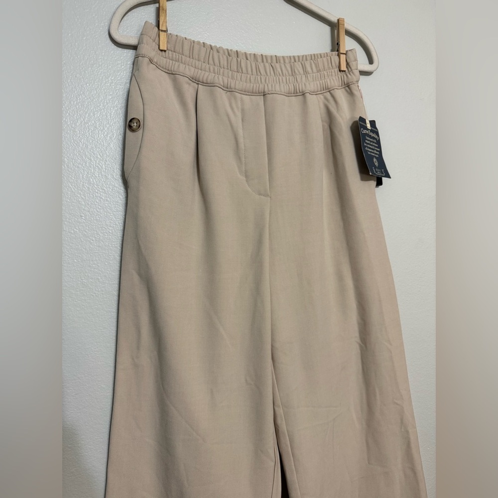 Democracy “ Ab “ Leisure Skyrise Pull On Wide Leg Trousers in beige - Picture 3 of 5